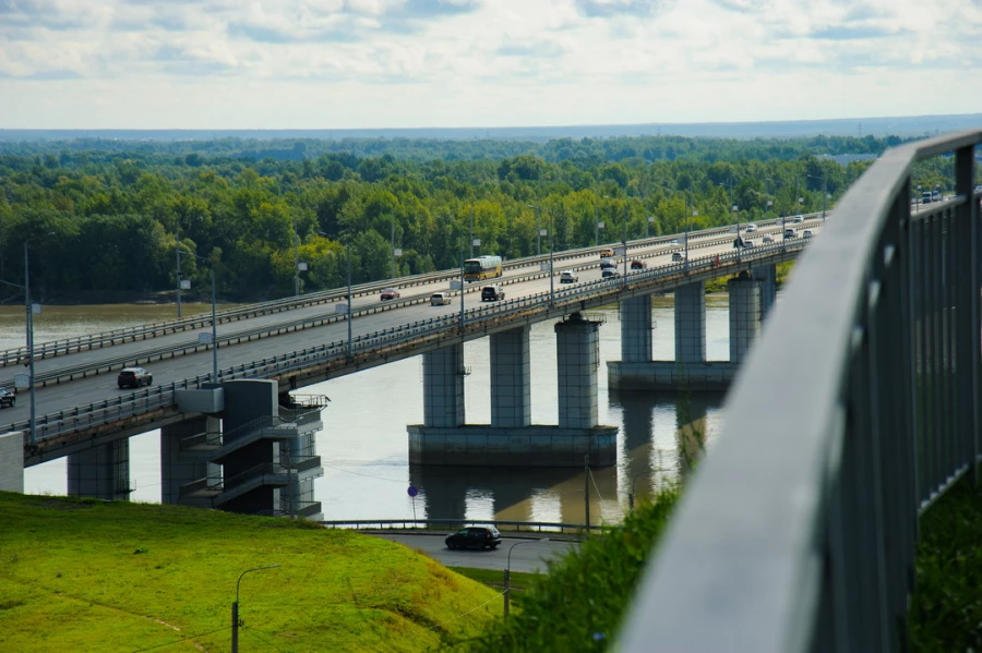 Новый мост.