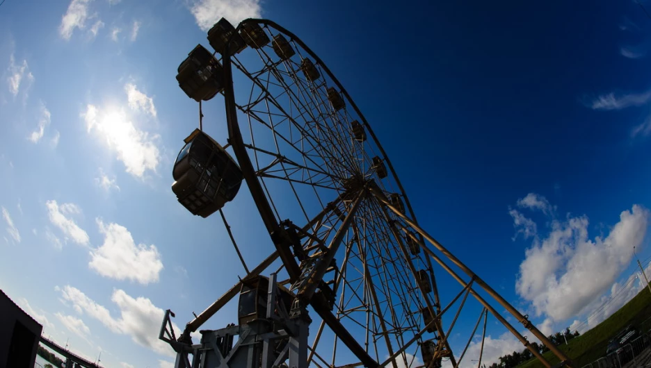Фоторепортаж с нового колеса обозрения и Нагорного парка 