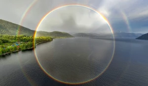 Сказочное радужное колесо 