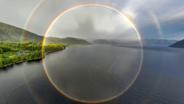 Сказочное радужное колесо 