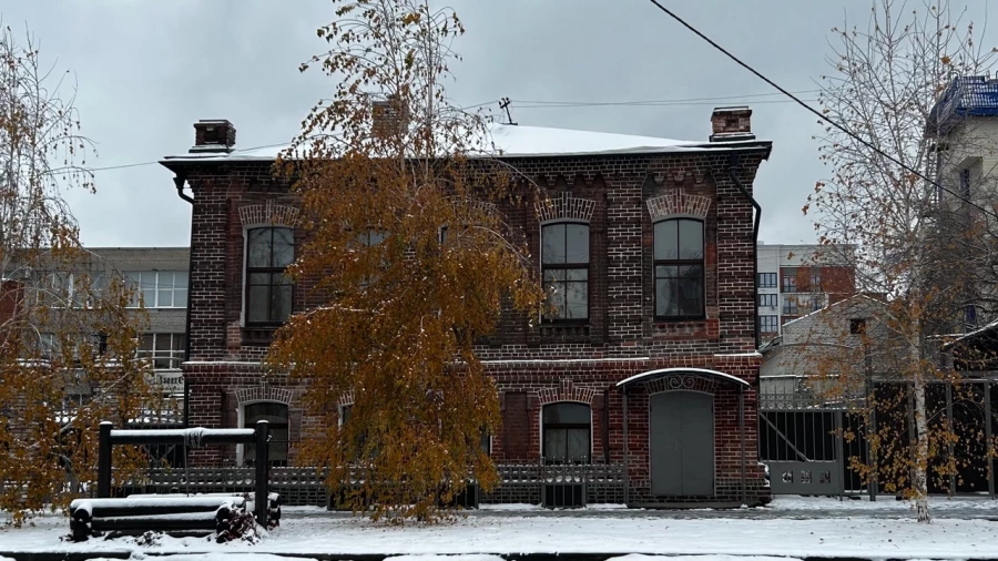 Дореволюционный дом 1880-ого года на ул.Интернациональная, 78