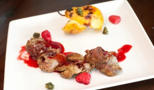 Еда в ресторанах. 