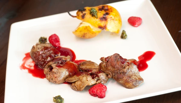 Еда в ресторанах. 