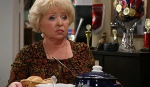 Анна Фроловцева в роли Галины Ивановны в сериале «Воронины»