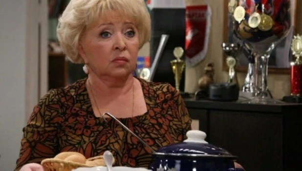 Анна Фроловцева в роли Галины Ивановны в сериале «Воронины»