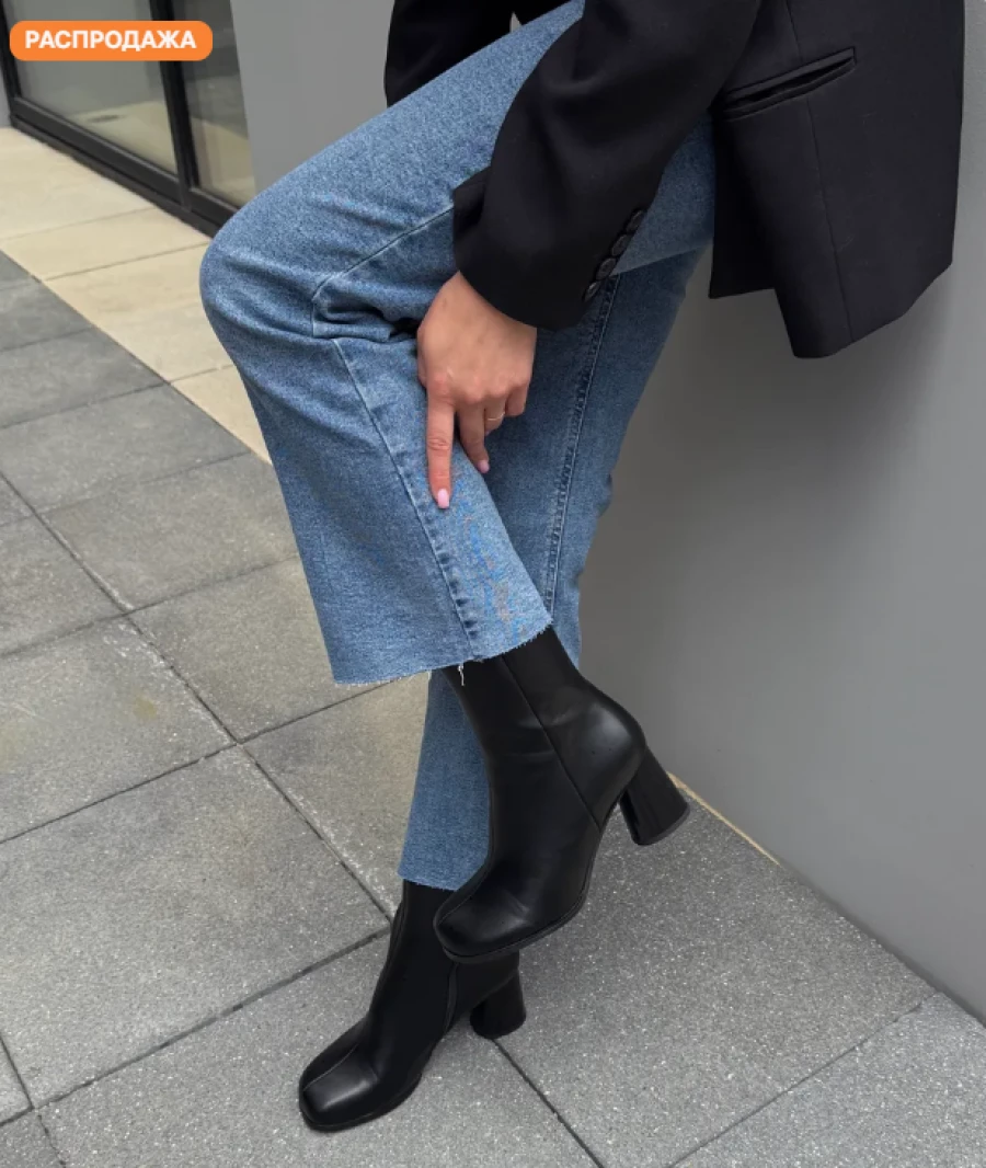 Осенние ботинки на каблуке.