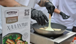 «Алтайские бренды» развлекают и кормят своих гостей 