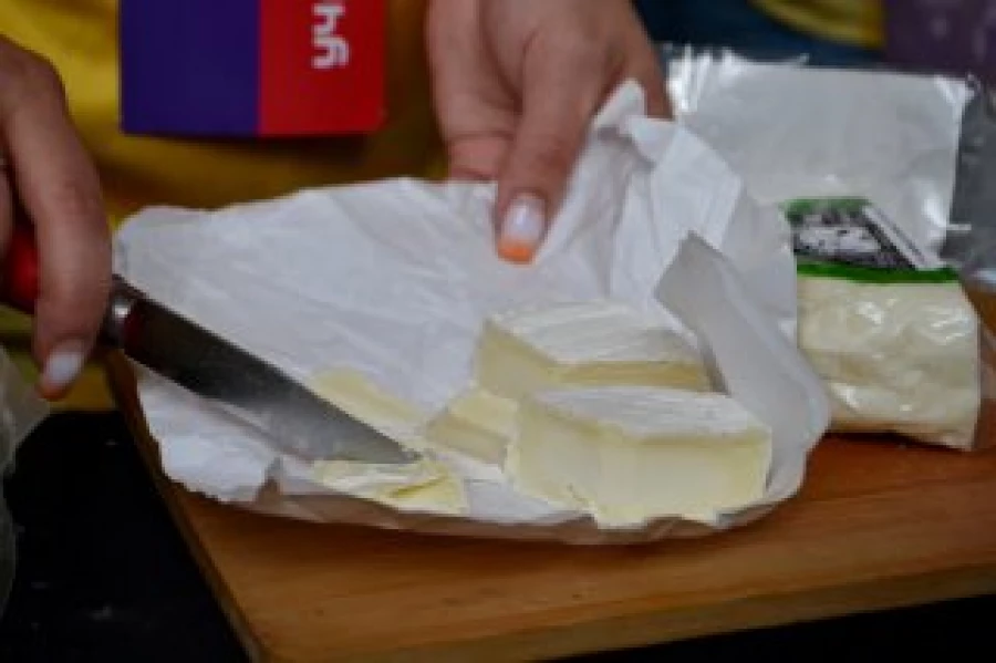 «Алтайские бренды» развлекают и кормят своих гостей 