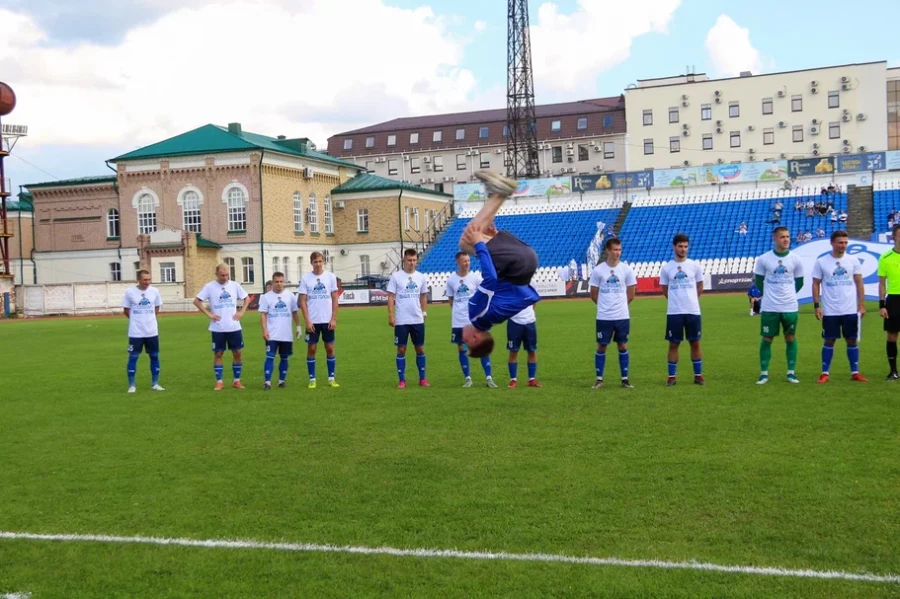 Барнаульские динамовцы обыграли "Волну" из Нижегородской области