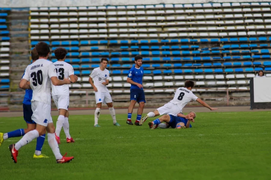 Барнаульские динамовцы обыграли "Волну" из Нижегородской области