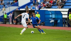 Барнаульские динамовцы обыграли "Волну" из Нижегородской области