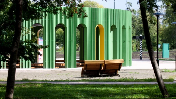 Амфитеатр в Изумрудном парке. 