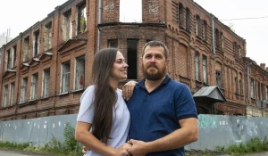 Евгений и Нина Нагорневы, дом Поскотинова.