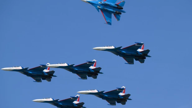 Прилет «Русских витязей» в Барнаул. 28 августа 2025.