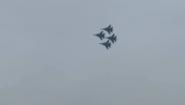 Десятки тысяч барнаульцев посмотрели выступление «Русских Витязей». 