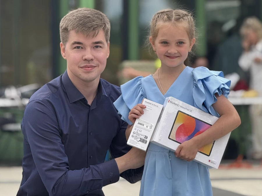 Проект «Образ будущего» вручил призы победителям конкурса детских видеороликов в День города Барнаула.