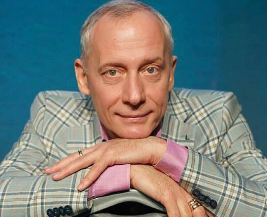 Андрей Межулис.