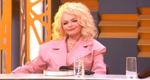 "Секрет на миллион". Лариса Долина.