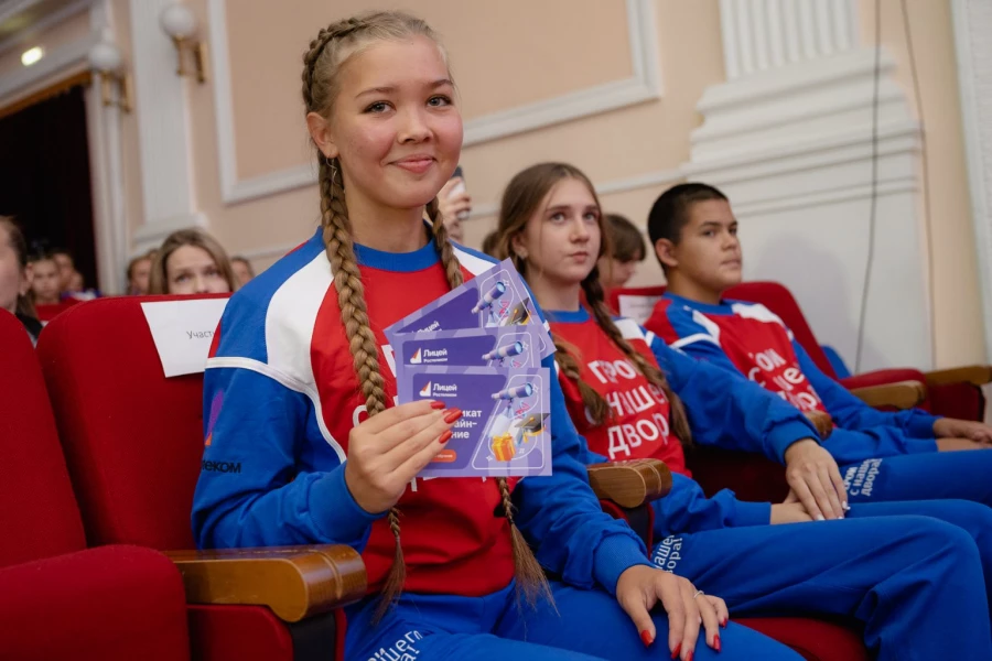 Всероссийский патриотический проект «Поезд героев».