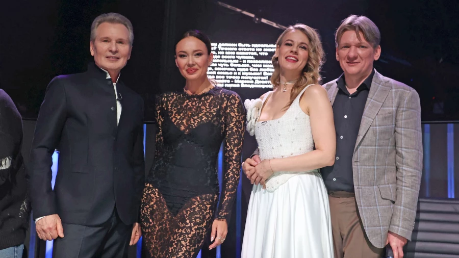 Телешоу &quot;Две звезды: семейный подряд&quot;.