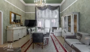 Коттедж продают в Барнауле за 59 млн рублей.