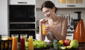 Свежевыжатые соки.