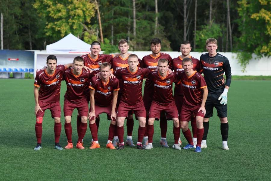 Кубок России по футболу, «Темп» — «Знамя Труда»