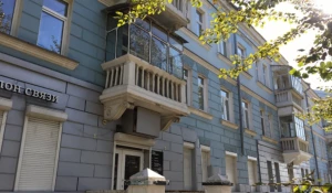 Проспект Строителей, 21 в Барнауле.