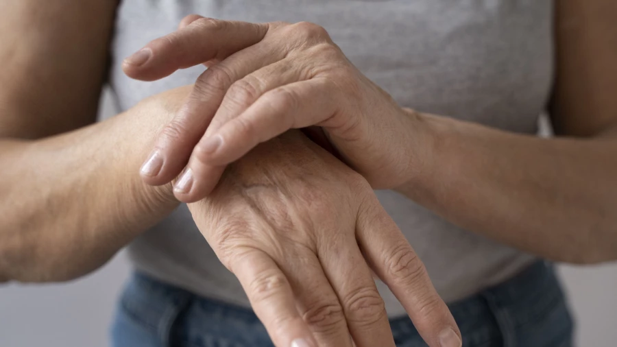 Боль в запястье.