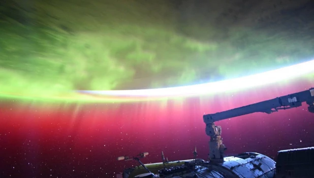 Северное сияние с борта МКС