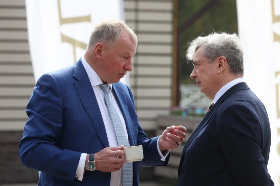 Участники форума &quot;Зерно Сибири&quot;.