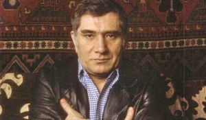 Армен Джигарханян.