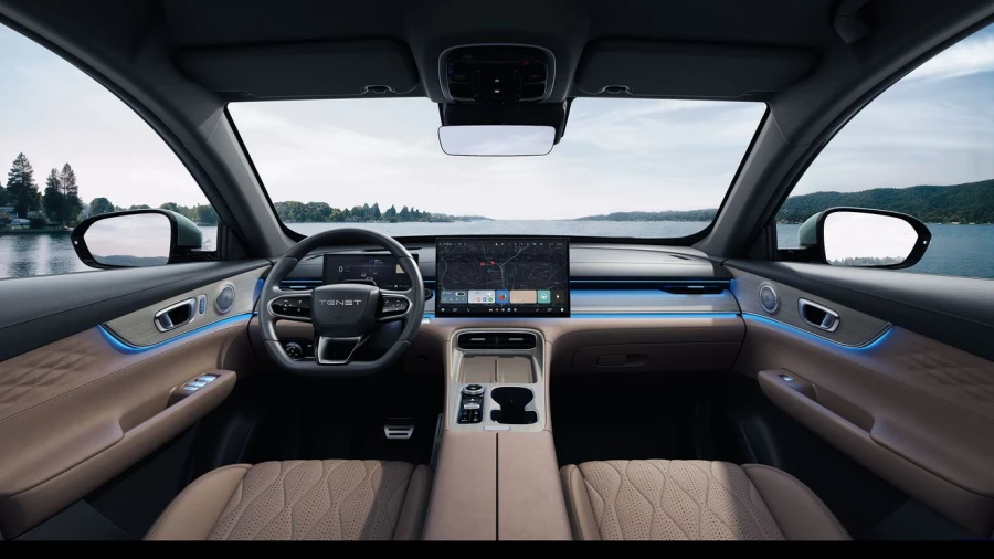 Tenet T8 — современный семиместный кроссовер.