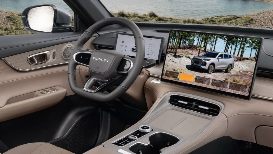 Tenet T8 — современный семиместный кроссовер.