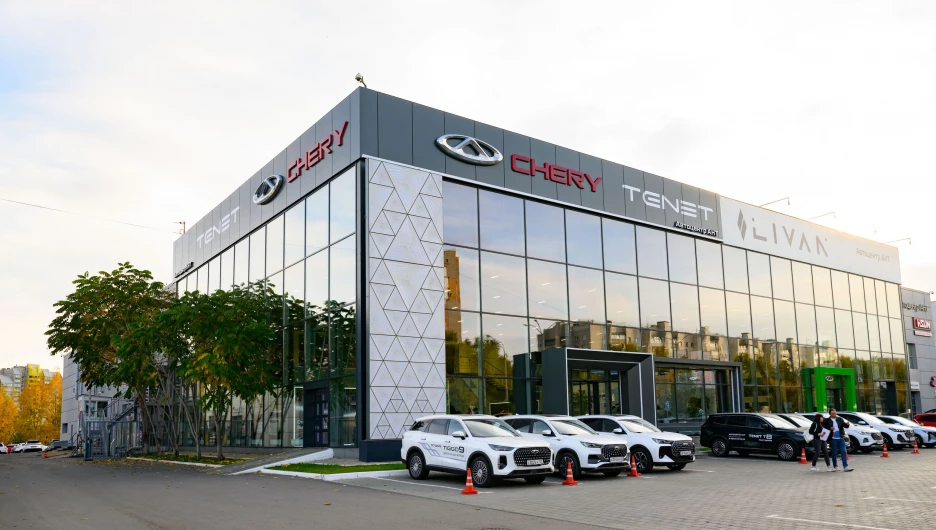 Автоцентр АНТ приглашает на презентацию новой модели Tenet в Барнауле.