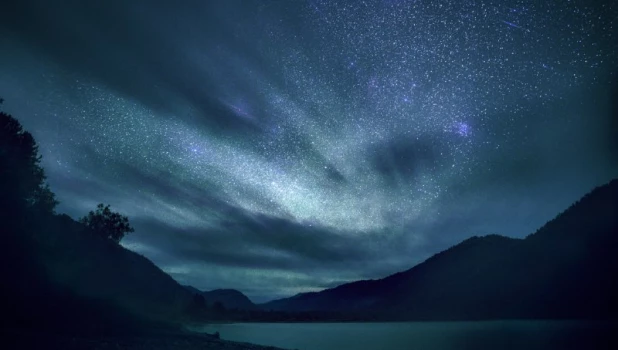 Плеяда и огненная осень в Алтайском заповеднике 