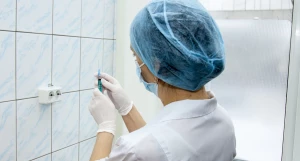 Больница, врачи, лечение, анализы. 