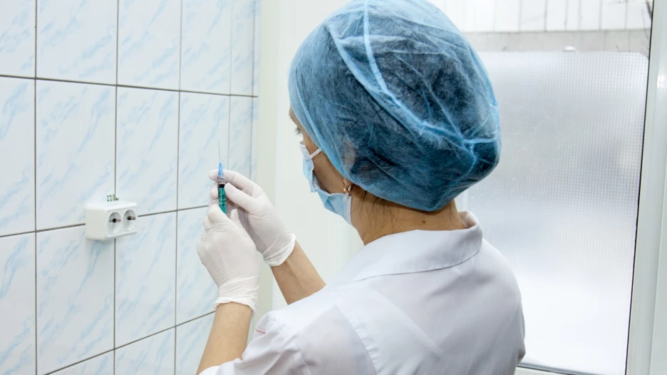 Больница, врачи, лечение, анализы. 