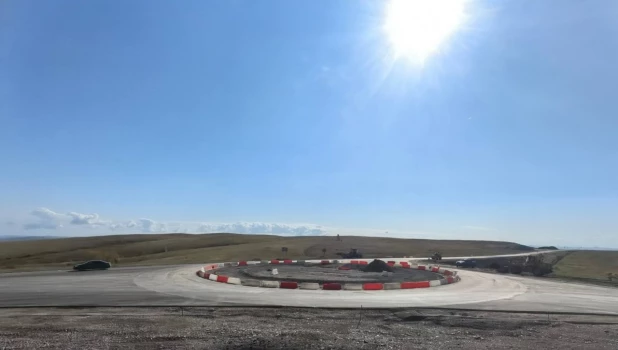 Новую дорожную развязку к реке Чарыш построят на Алтае.