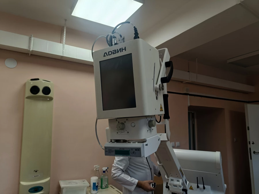 Рентгеновский аппарат. Отделение реанимации и интенсивной терапии новорожденных №2 в Центре охраны материнства и детства