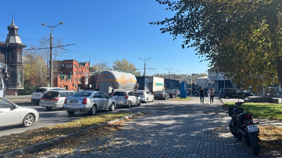 Пробка на Красноармейском проспекте 