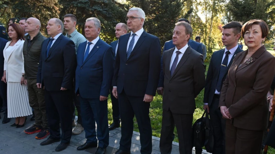 Часовню, посвященную Вечной славе защитников Отечества, открыли в центре Барнаула .