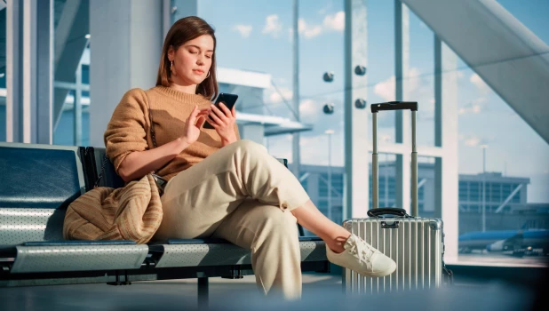 Клиенты Т2 могут открыть карты VISA и Mastercard банков СНГ в приложении оператора.