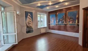 Продают коттедж в Барнауле.