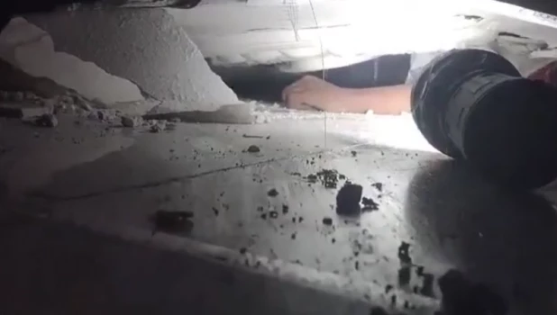 Обрушение школы в Индонезии.