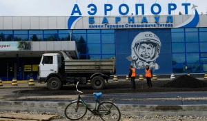 Работы в аэропорту Барнаула. Парковка. Стройка