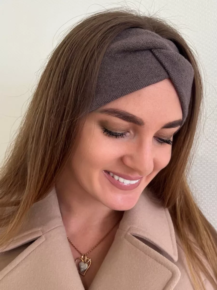 Повязка на голову.