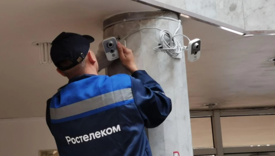 «Ростелеком» приступил к установке Wi-Fi и видеонаблюдения в техникумах Алтайского края.