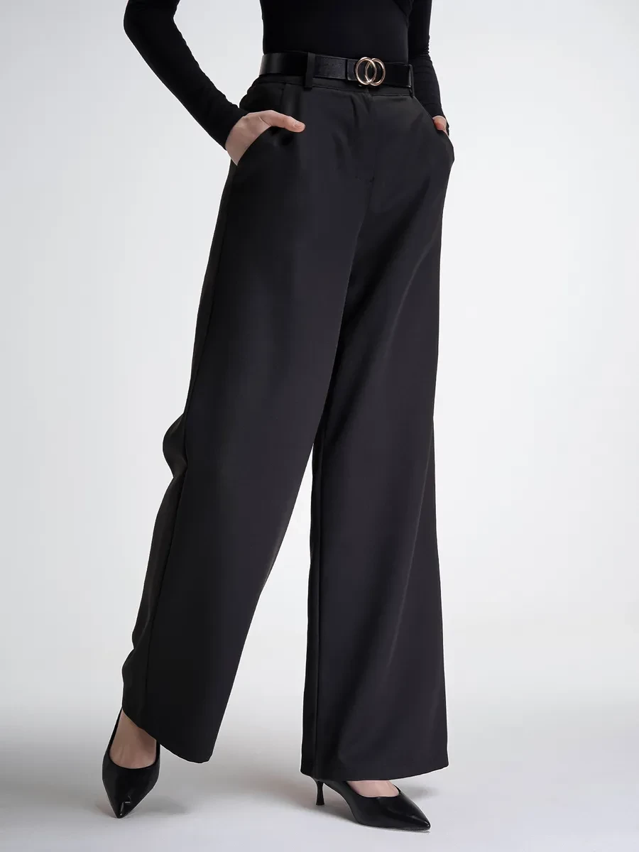 Офисные брюки.