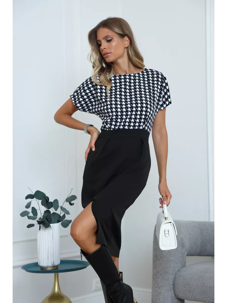 Офисные платья.